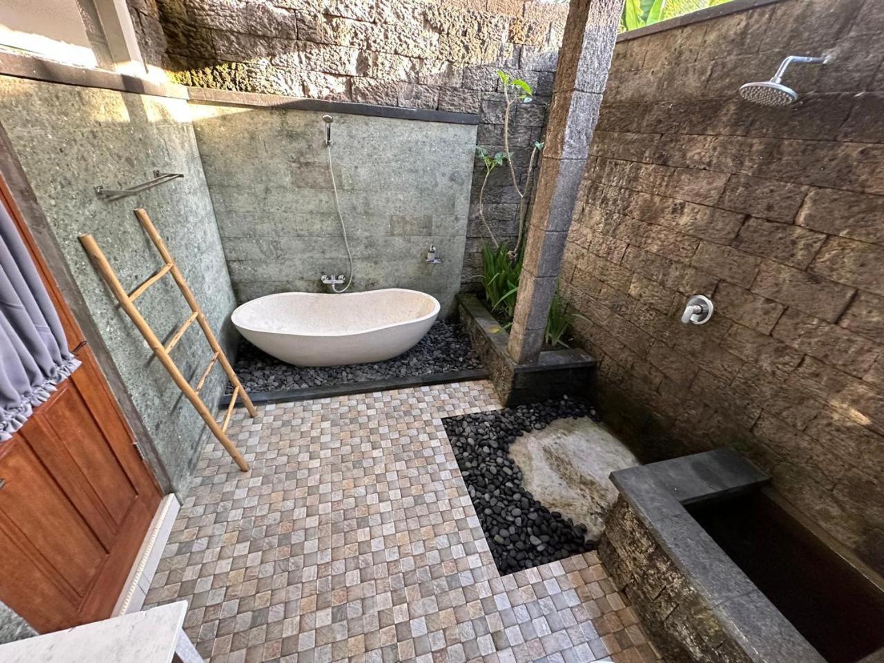 Вилла Mirah House Убуд Экстерьер фото